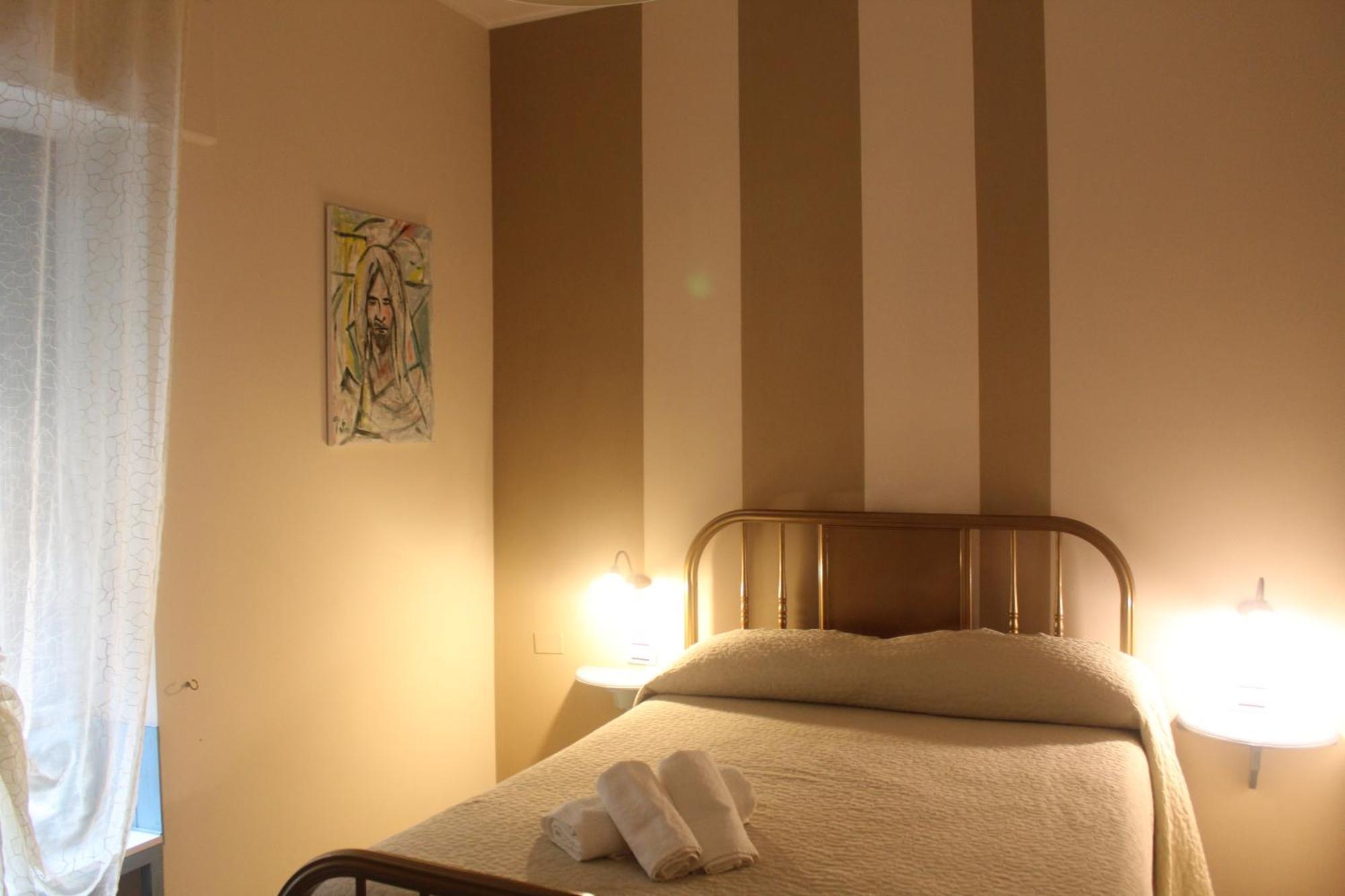 Donna Melina Bed & Breakfast Mileto Luaran gambar