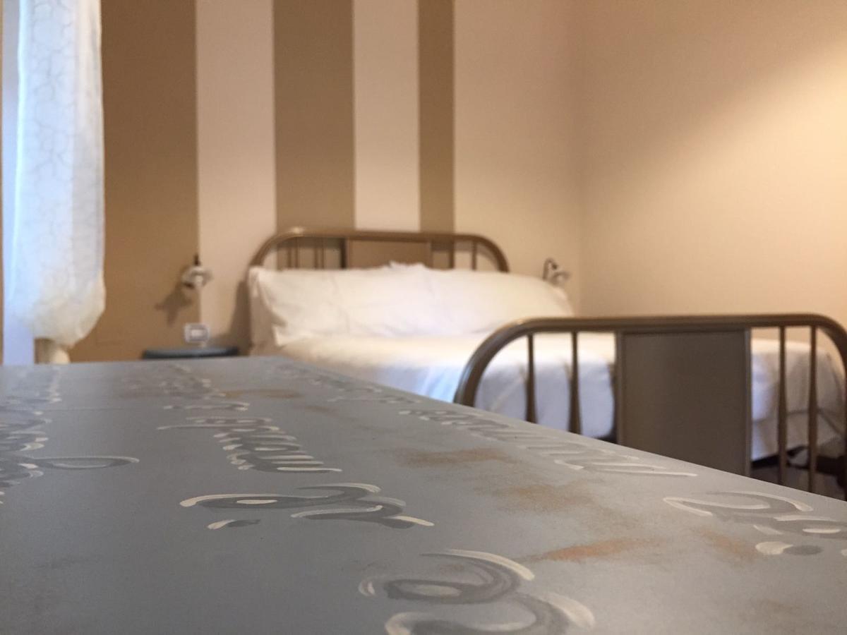 Donna Melina Bed & Breakfast Mileto Luaran gambar