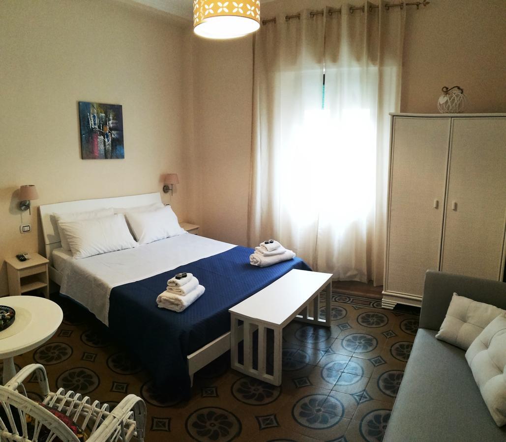 Donna Melina Bed & Breakfast Mileto Luaran gambar
